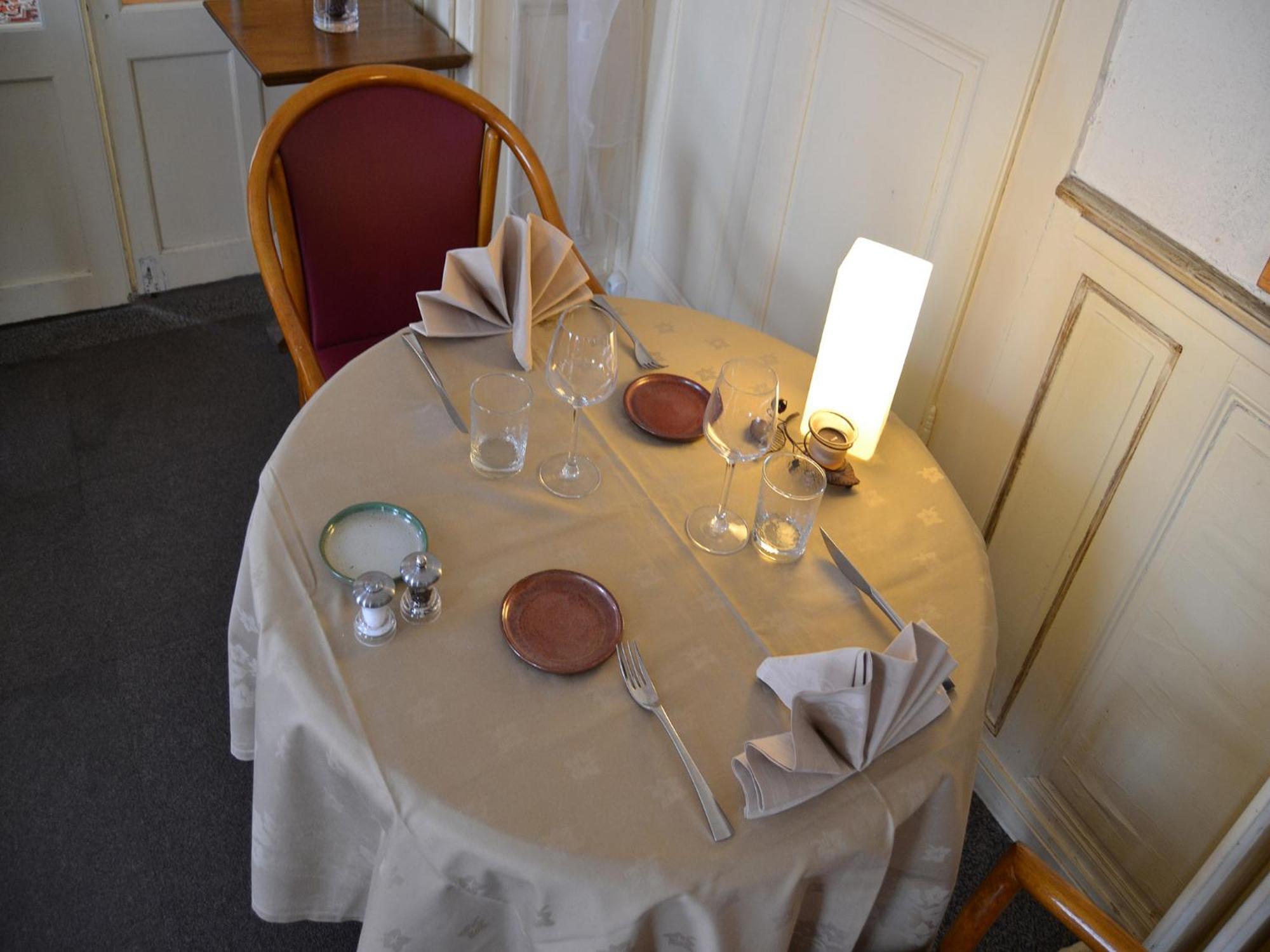 Hostellerie De La Poste クラムシー エクステリア 写真